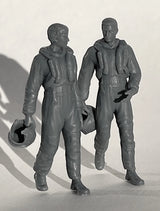 Pilot Replicas 1/48 Walking RAF Vampire pilots with MK 1A helmets. 3D printed (Special Order)