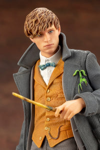 Kotobukiya 1/10 ARTFX+ Fantastic Beasts: The Crimes of Grindelwald: Newt Scamander (Special Order)