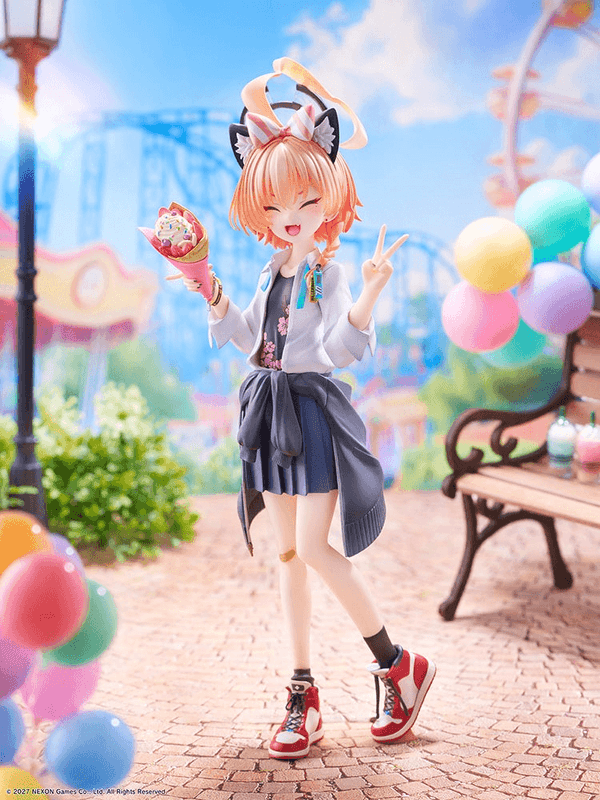 Neru (School): Memorial Lobby Ver. (Pre-Order)