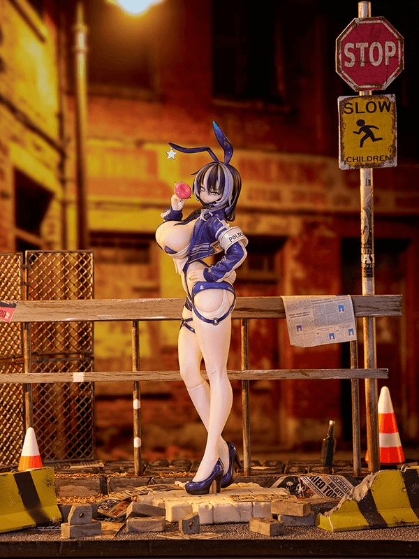 Bunny Cops_02 (Pre-Order)