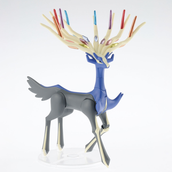 Pokemon Model Kit XERNEAS (Pre-Order)