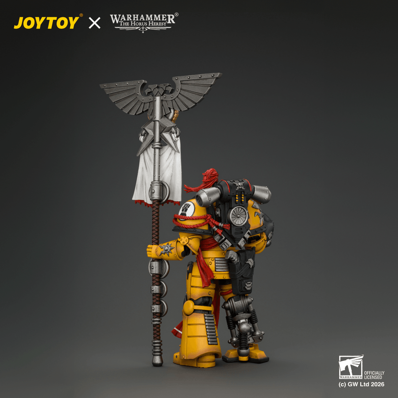 Imperial Fists Herald Consul with Standard and Bolt Pistol (Pre-Order)