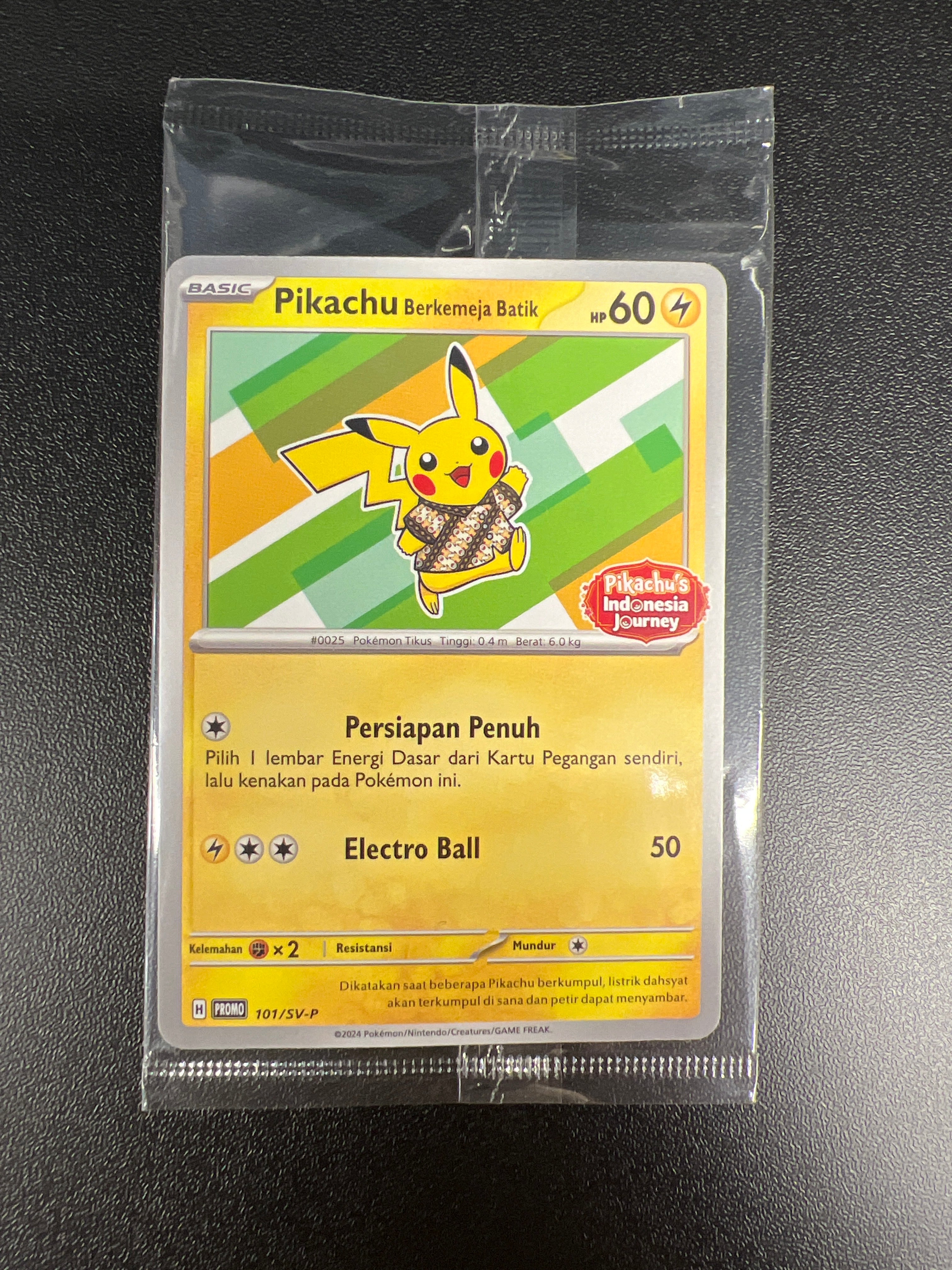 ポケモンカード Pikachu Batik 101/SV-P Pikachu Berkemeja batik 101/SV-P Promo – POKÉ JEUX