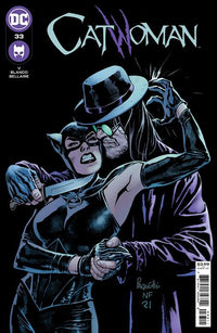 CATWOMAN #33 CVR A YANICK PAQUETTE (Special Order)