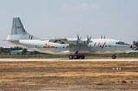Hobby Boss 1/144 Chinese Shaanxi Y-8 (Special Order)