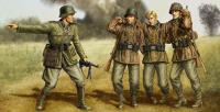 Hobby Boss 1/35 Kursk 'Bailout from the pocket' (Special Order)