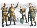 ICM 1/35 Soviet Motorized Infantry (1979-1988) (4 figures - 1 officer, 3 soldiers) (Special Order)