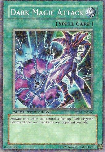 Dark Magic Attack [DT01-EN040] Common - POKÉ JEUX