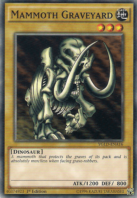 Mammoth Graveyard [YGLD-ENA16] Common - POKÉ JEUX