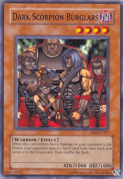 Dark Scorpion Burglars [DB2-EN227] Common - POKÉ JEUX